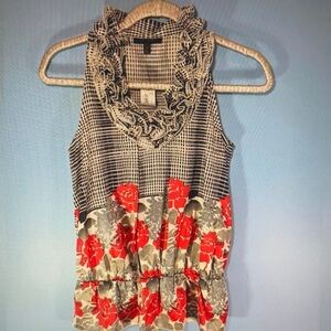 Ruffled sleeveless top